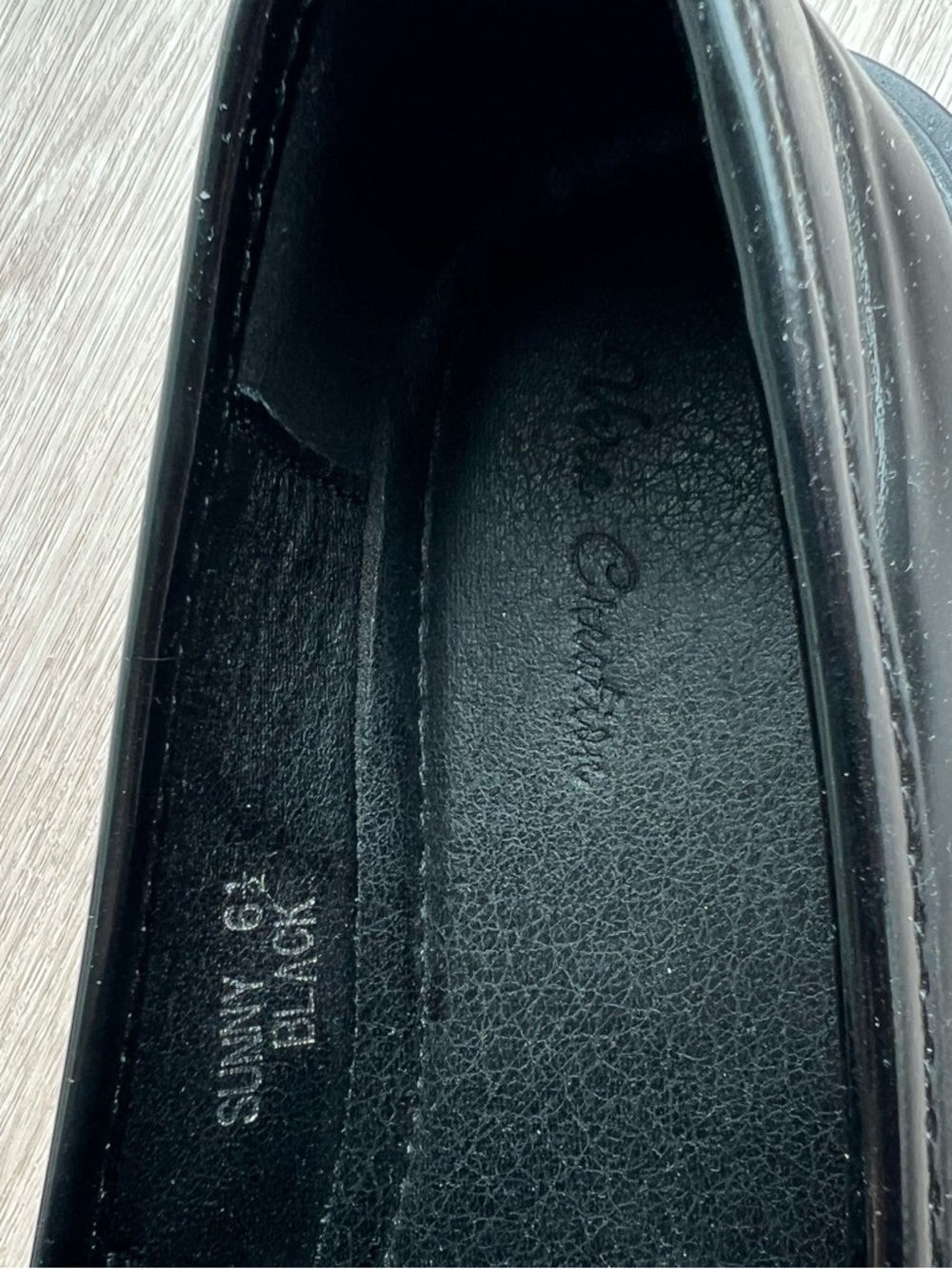 Black Women's Chunky Heart Loafers - Classic Sleek Style - Picture 3 of 3